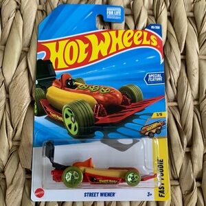 Hot Wheels Street Wiener Mobile Hotwheels Car New 2025 Hotdog Oscar Spicy Dog